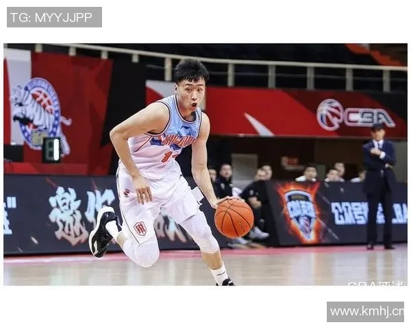 齐麟的崛起与未来发展：探讨新生代篮球明星的成长之路与挑战