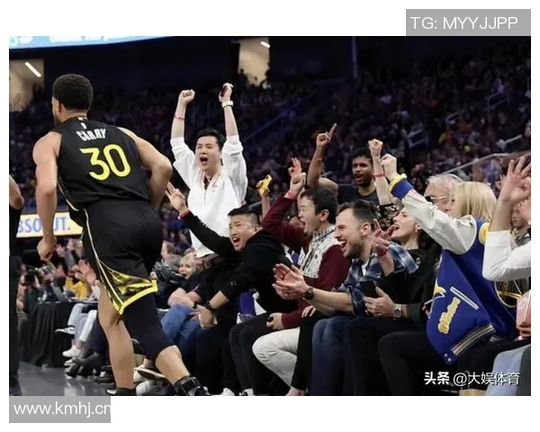 勇士与快船赛后为何引发球员下跪的深层原因解析